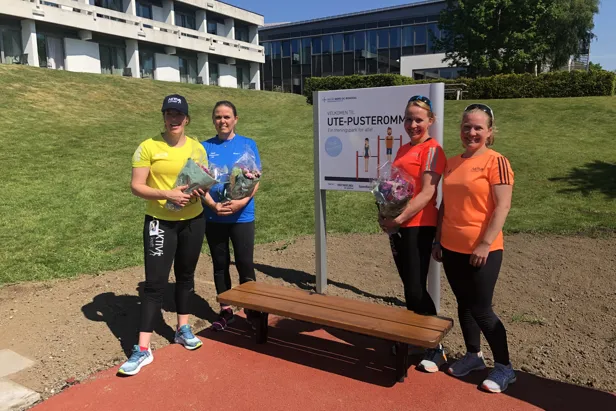 Primus motor Marthe Li, May Britt Nakken, Ingunn Erstad og seksjonsleiar Liv Bodil Angvik Ipsen