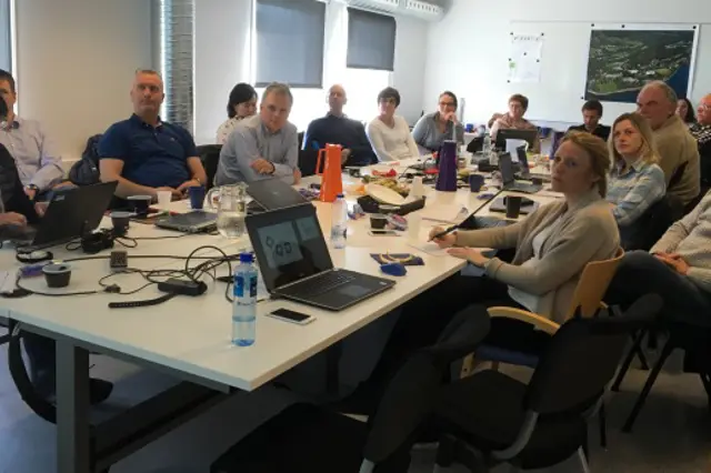 Hovudgruppa i møte april 2016