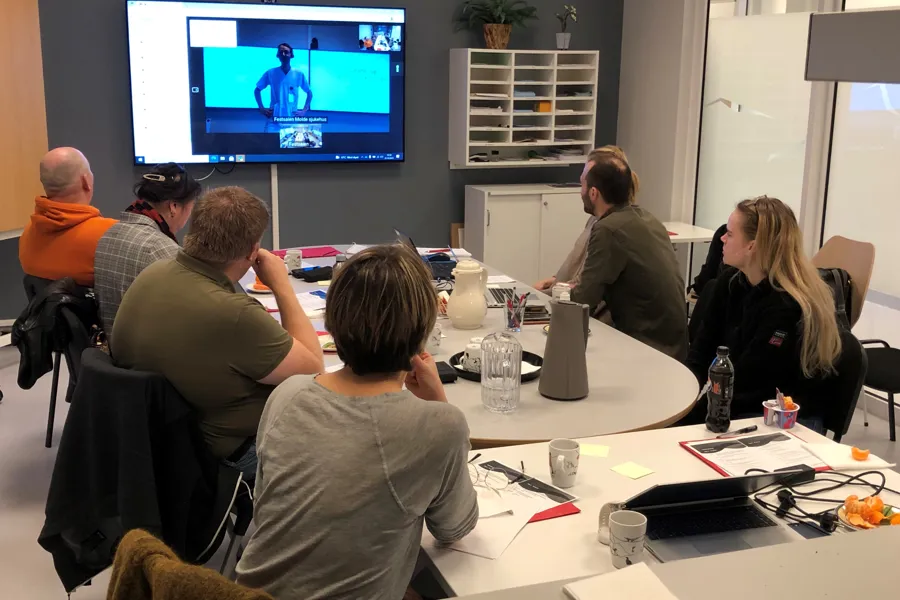 Deltakere på digitalt og fysisk kurs