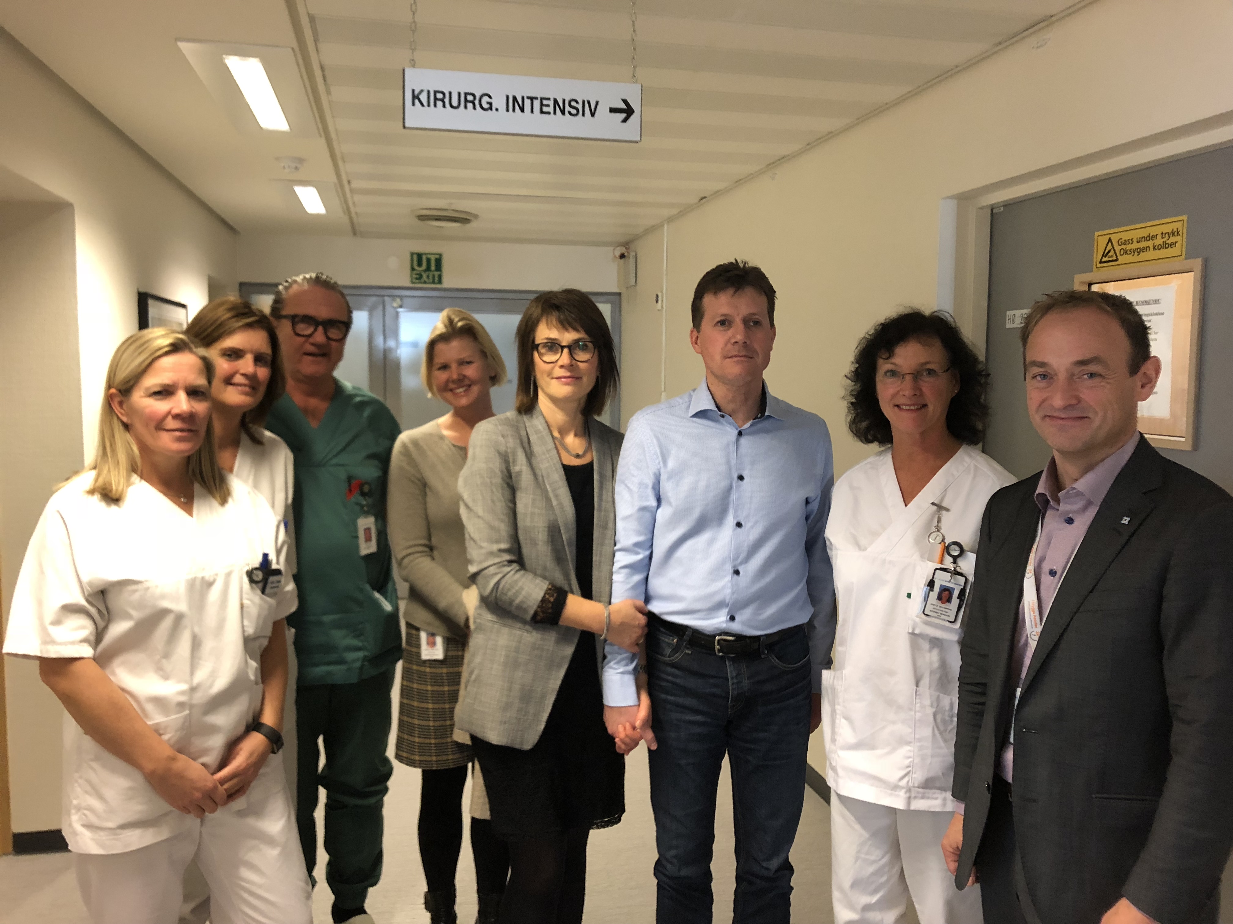 Møtte pårørande: f.v. Grethe Andersen, Merethe Gjerdsbakk, Terje Takle, Kjersti Bergjord, Dagunn Aase Grimeland (mor), Ronny Gri