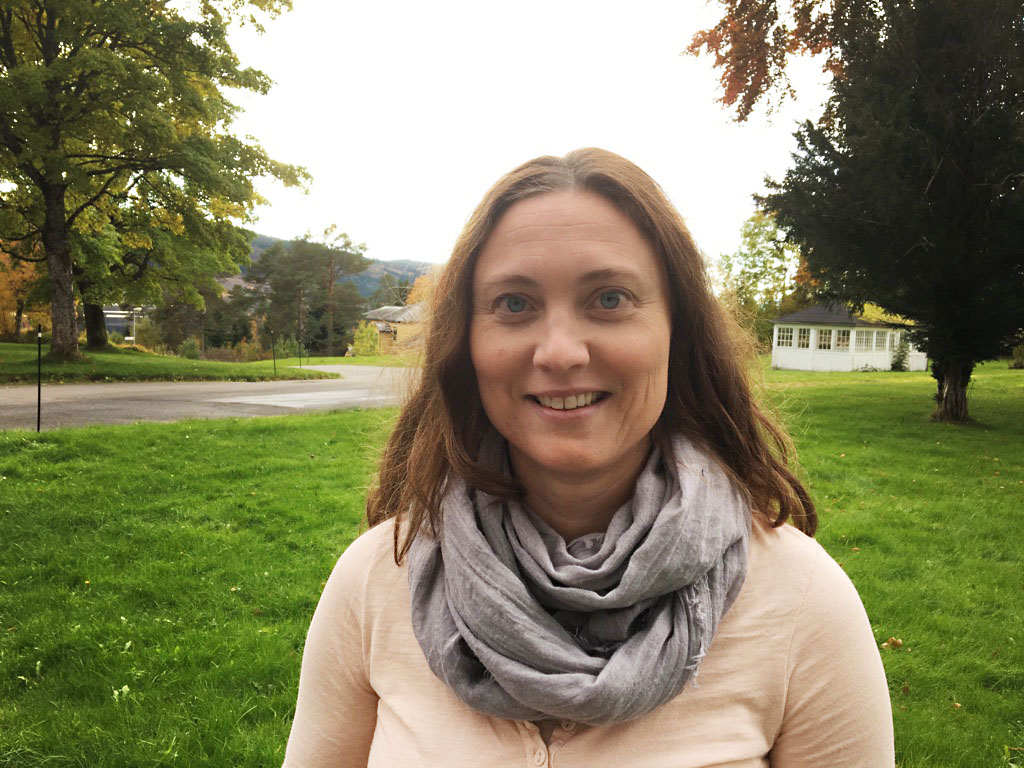 En kvinne med skjerf