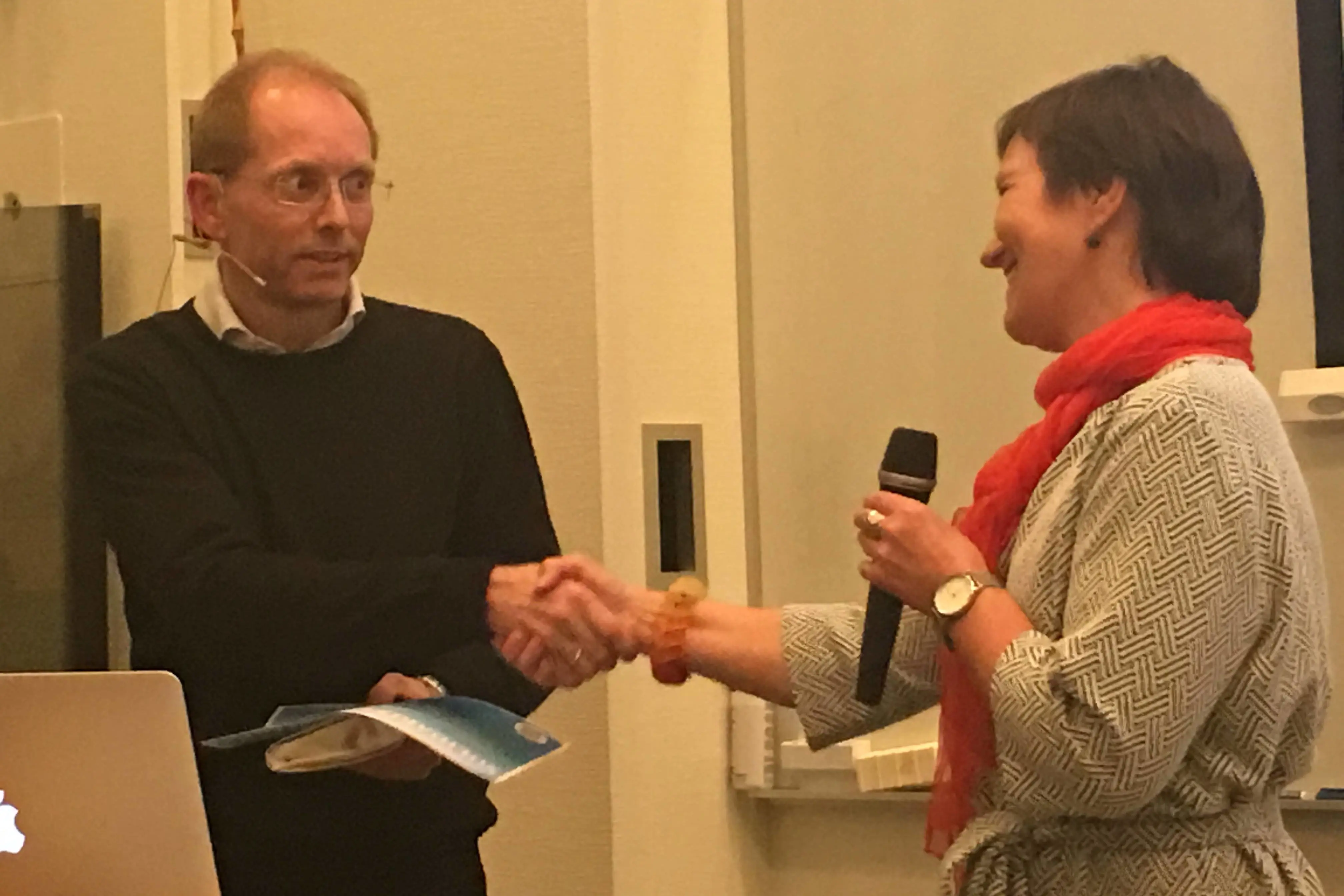 Samhandling er viktig. Praksiskonsulent Stian Endresen og leiar i NSF-LKS, Møre og Romsdal Anne Grethe Vågen