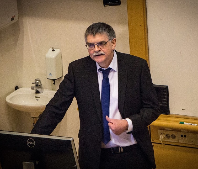 Disputas Henrik Sollie.jpg