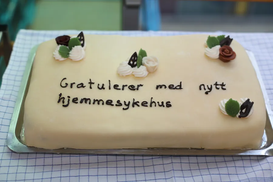 En kake med et budskap på